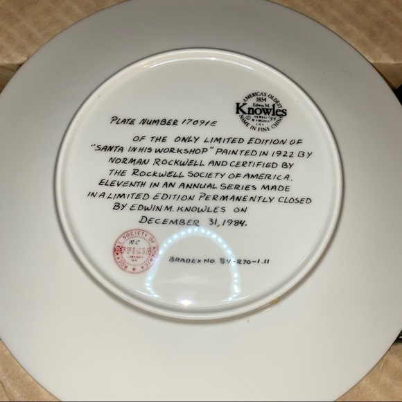 The Edwin M Knowles China Co Santa Norman Rockwell - Picture 5 of 5